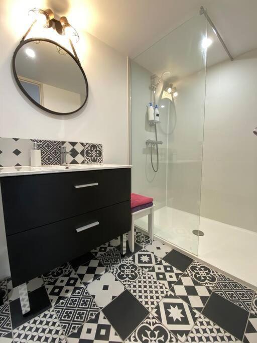 Appart 2 Pieces 35M2,Centre Ville, Parking Gratuit Bourges Exterior foto